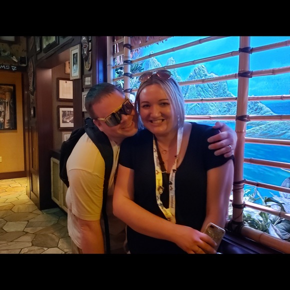 Meet your Posher, Krystal - Picture 4 of 4